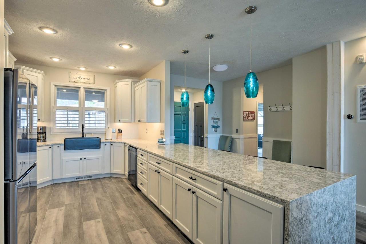 Lake Keowee Resort Condo With Balcony And Pool Access! Salem 외부 사진